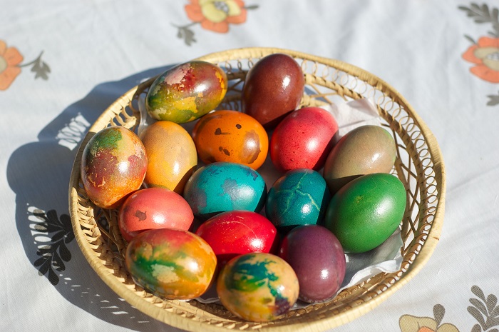 The Color of the Easter Eggs