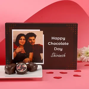 Personalised Happy Chocolate Day Box- 6 Pcs